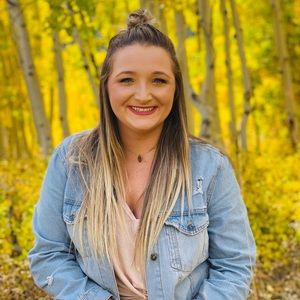 Meet your Posher, Sydney